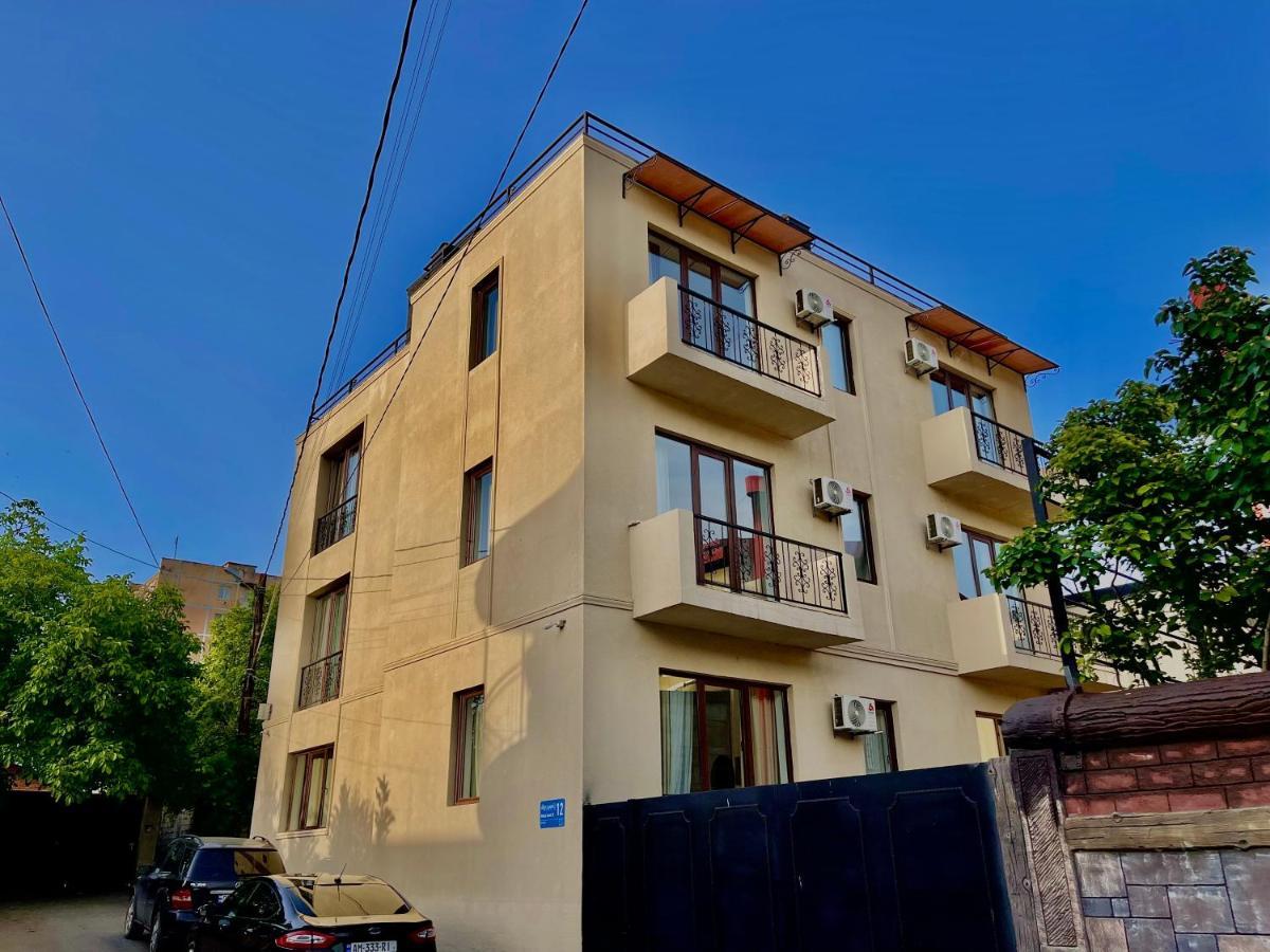 Myfamily Hotel Tbiliszi Kültér fotó