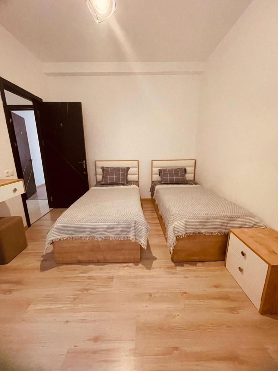 Myfamily Hotel Tbiliszi Kültér fotó