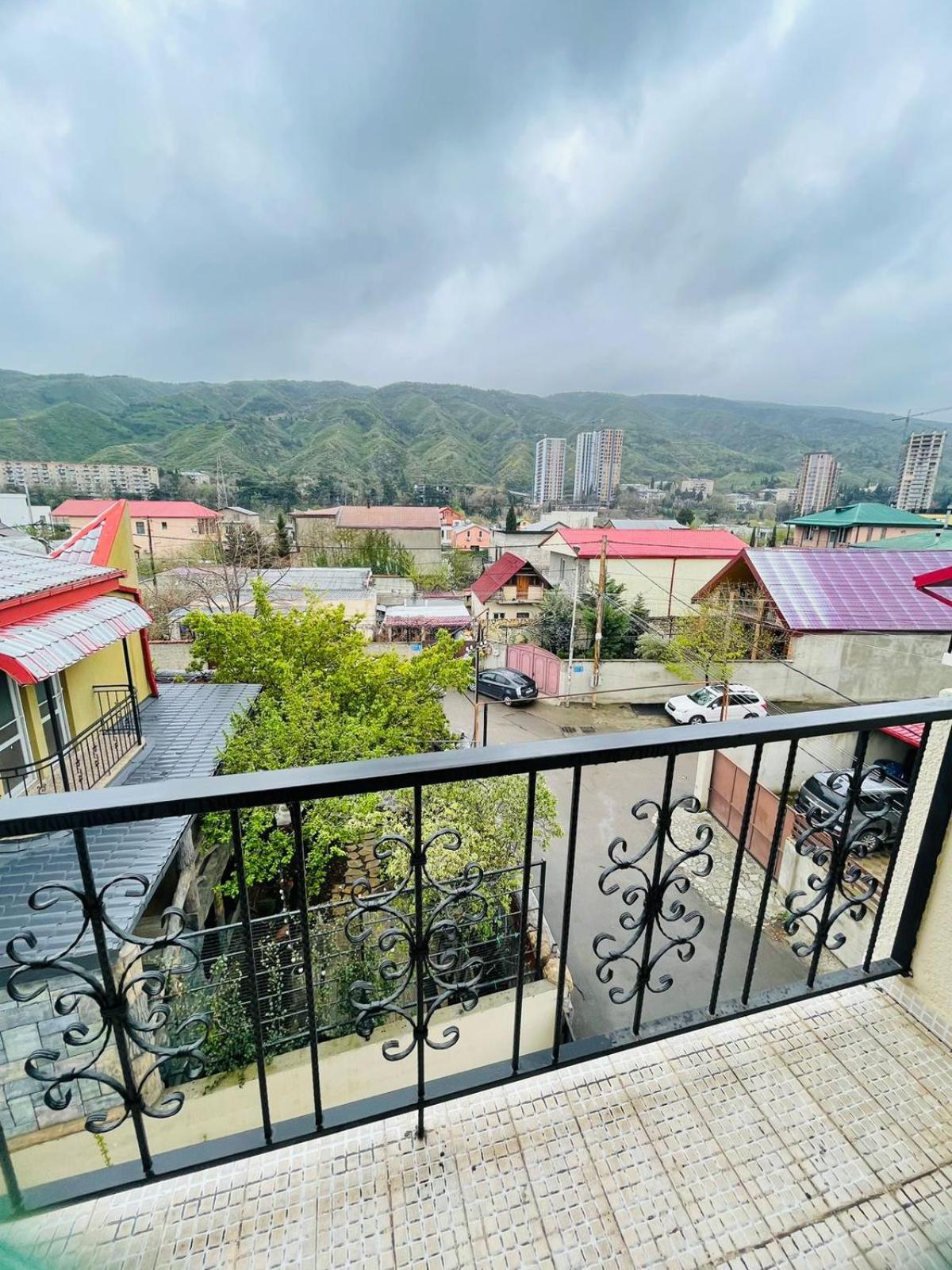 Myfamily Hotel Tbiliszi Kültér fotó